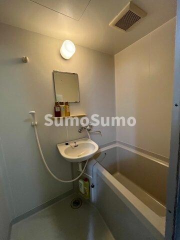 物件内観写真5　(お風呂で日々の疲れを落としましょう)