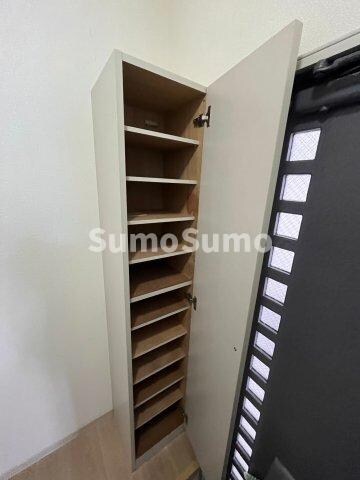 物件内観写真7　(収納のためのスペースです)