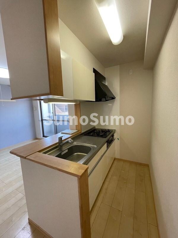 物件内観写真6　(きれいなキッチンです)