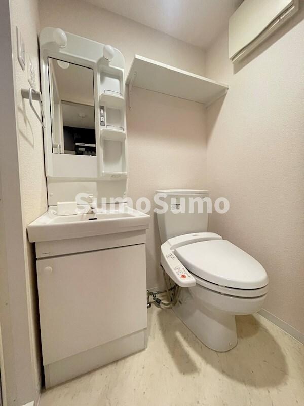 トイレ(落ち着いたトイレです)