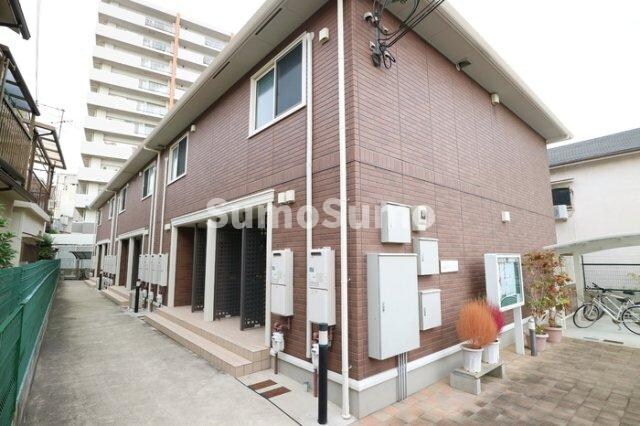 物件外観写真1　(外観も気になるポイント)