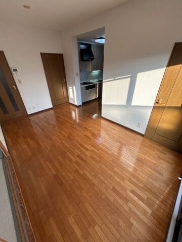 物件内観写真21　(使いやすい居間です)