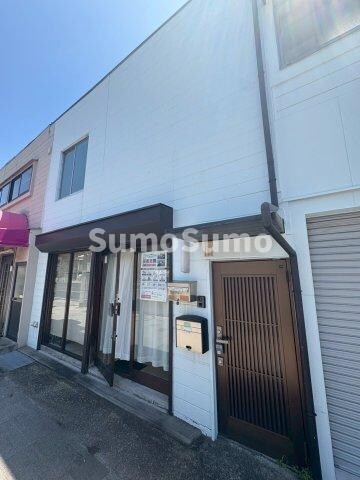 物件外観写真1　(外はこのようになっています)