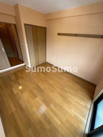 物件内観写真6　(落ち着いて過ごせるお部屋なので、寝室にいかがでしょうか)