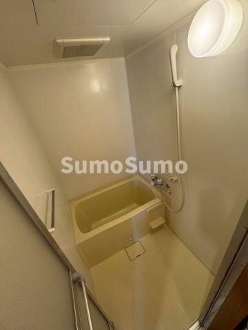 物件内観写真7　(きれいなお風呂です)