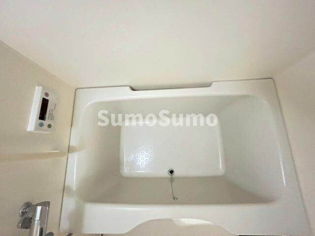 物件内観写真16　(日々の疲れを癒すお風呂付です)