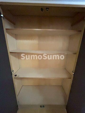 物件内観写真20　(こまごまとしたものを収納できそうですね)