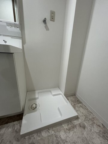 物件内観写真20　(明るい玄関です)