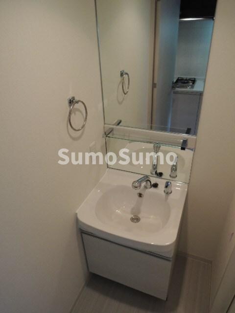 物件内観写真13　(使いやすい洗面所です)