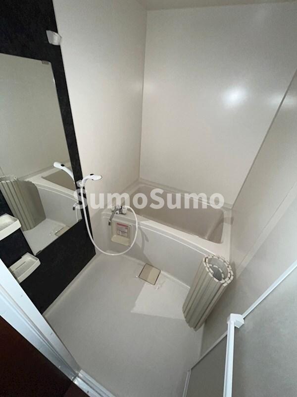 浴室(きれいなお風呂です)