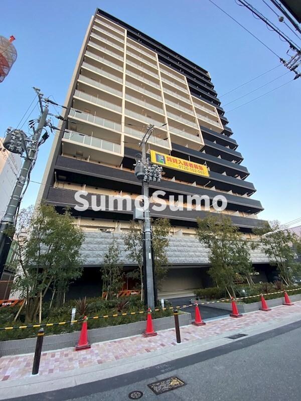 物件外観写真1　(きれいな外観です)