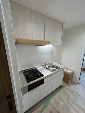 物件内観写真3　(キッチンでお料理をお楽しみください)