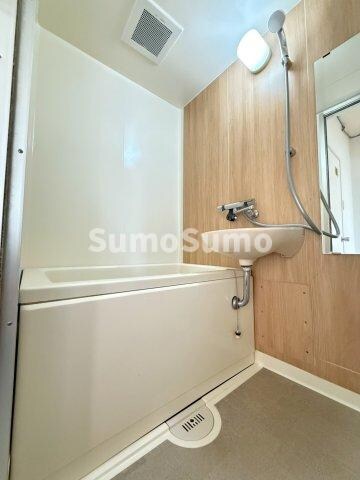 物件内観写真9　(お風呂です)