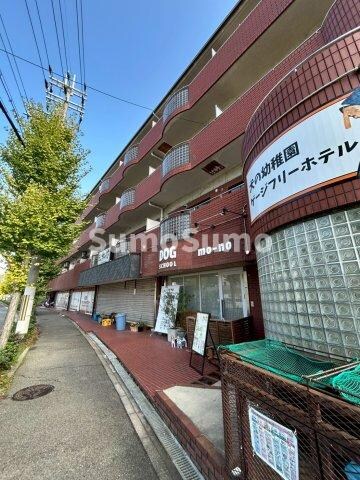 物件外観写真3　(きれいな外観です)