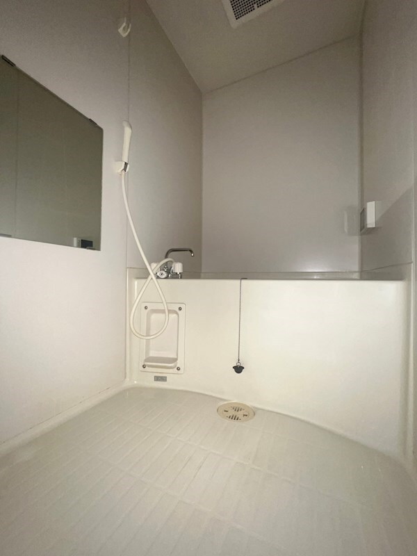 物件内観写真8　(ゆったり過ごせるお風呂です)