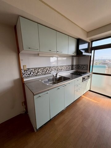 物件内観写真14　(お料理しやすいキッチンです)