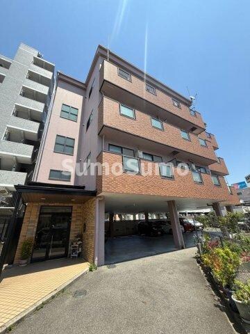 物件外観写真1　(きれいな外観です)