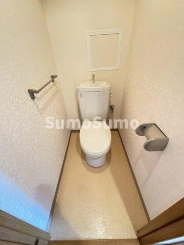 物件内観写真9　(落ち着いたトイレです)