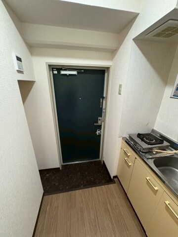 物件内観写真4　(玄関です)