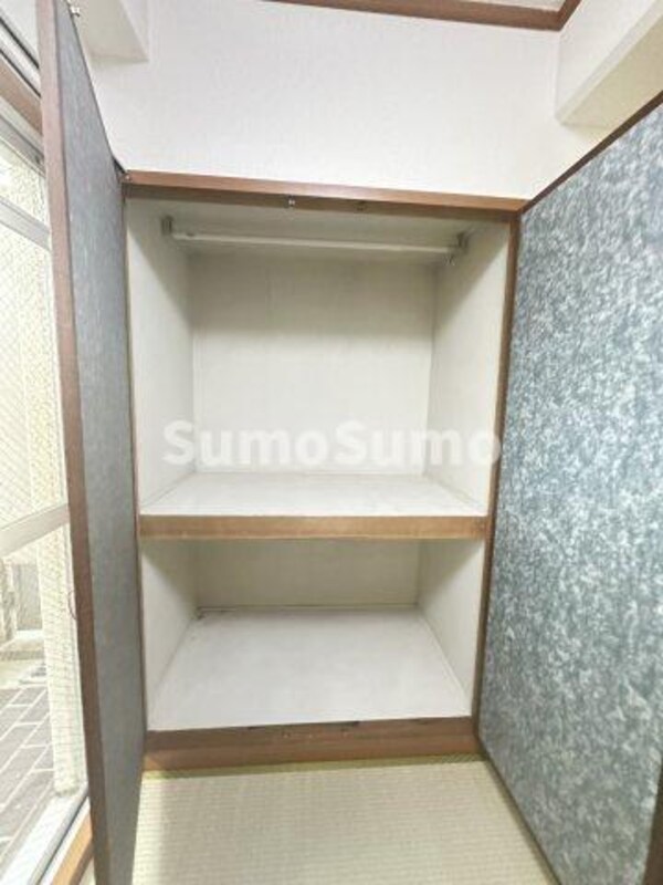 収納(便利な収納スペースです)