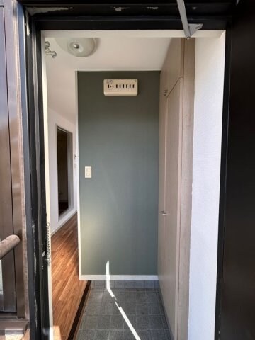 物件内観写真7　(玄関です)
