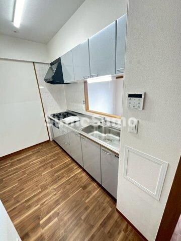 物件内観写真8　(きれいなキッチンです)