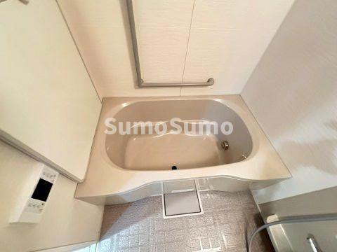 物件内観写真16　(ゆったり過ごせるお風呂です)