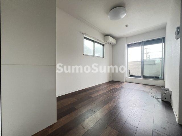 物件内観写真16　(使いやすい居間です)