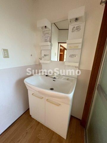 物件内観写真11　(洗面所です)