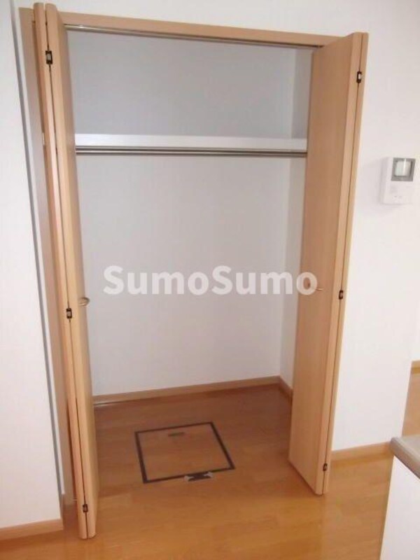 収納(便利な収納スペースです)