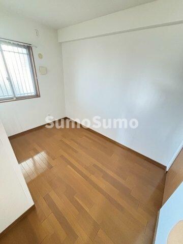 物件内観写真10　(リビングです)