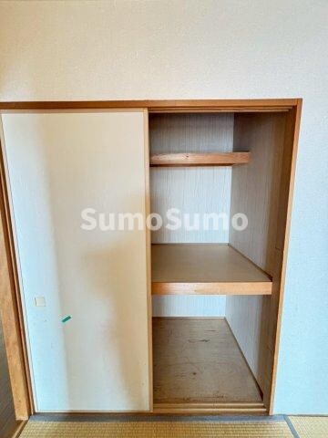 物件内観写真19　(専用の収納スペースです)