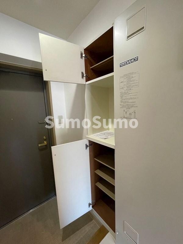 物件内観写真18　(収納のためのスペースです)