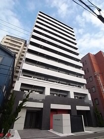 東海道本線・山陽本線<JR神戸線> 兵庫駅 13階建 築13年の外観写真