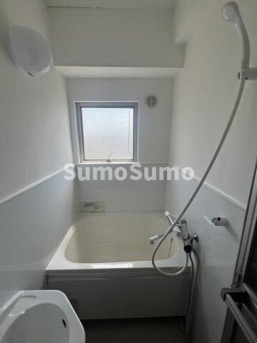 物件内観写真7　(日々の暮らしに欠かせないお風呂です)