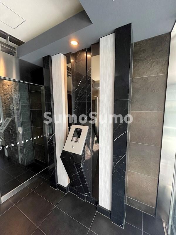 物件外観写真4　(ロビーです)