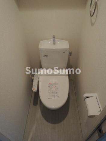 物件内観写真10　(清潔感のあるトイレです)