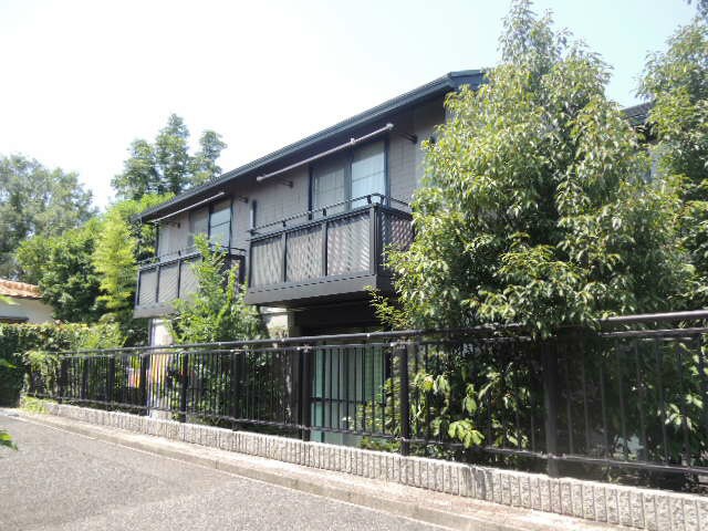 中山手ガーデンパレスＤ棟の物件外観写真
