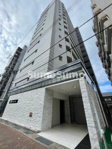 物件外観写真1　(外観もきれいです)