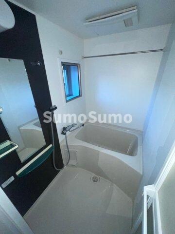 物件内観写真7　(ゆったり過ごせるお風呂です)