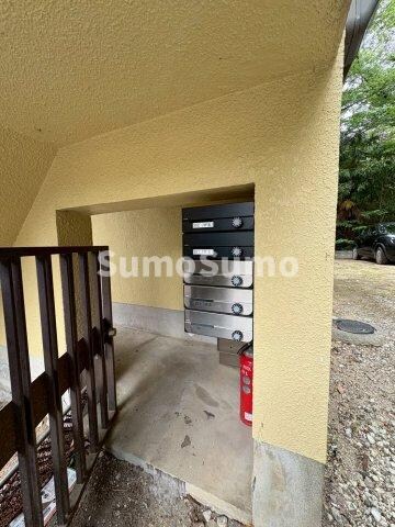 物件外観写真3　(ロビーです)