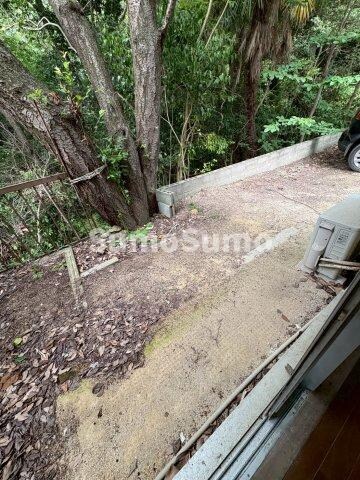 物件内観写真25　(お庭が付いています)