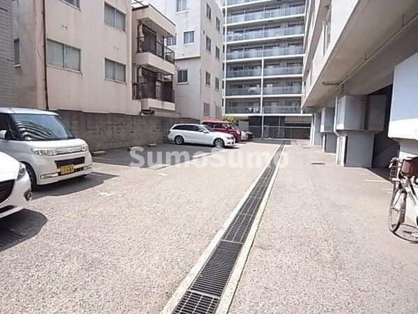 駐車場(駐車場完備です)