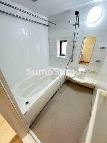 物件内観写真8　(お風呂です)