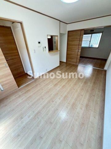 物件内観写真21　(使いやすい居間です)