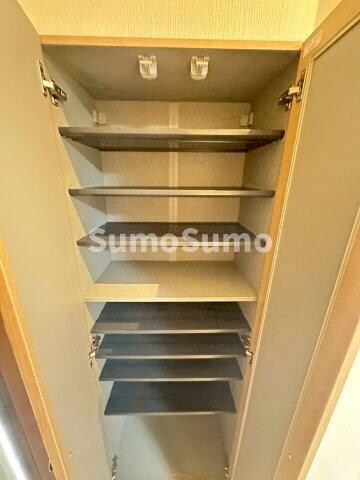 物件内観写真23　(こまごまとしたものを収納できそうですね)