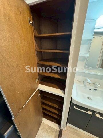 物件内観写真27　(収納豊富です)