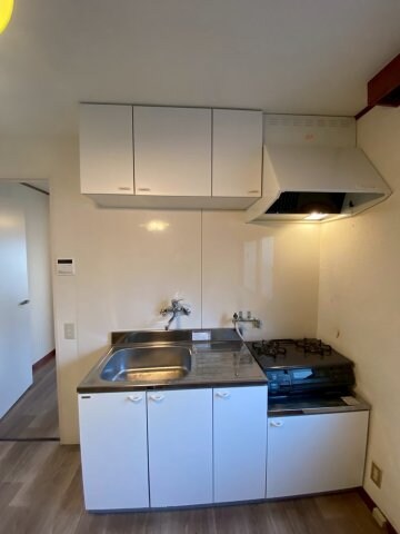 物件内観写真9　(きれいなキッチンです)