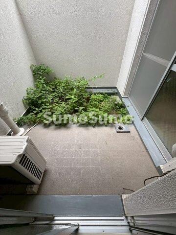 物件内観写真16　(バルコニーがあります)