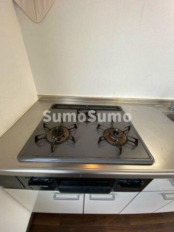 物件内観写真9　(キッチンでお料理をお楽しみください)